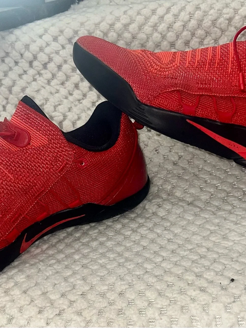 Nike Kobe A.D. NXT Lace Up Low Top Basketball Sneakers Red Black 882049-600